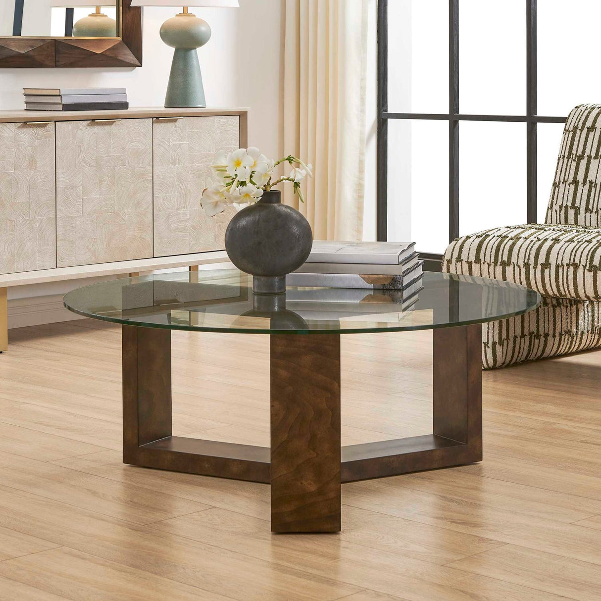 Modern European furniture - Round Tempered Glass Coffee Table - www.oroa.com