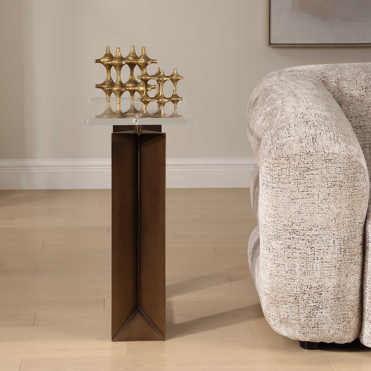 Modern European furniture - Clear Top Side Table - www.oroa.com