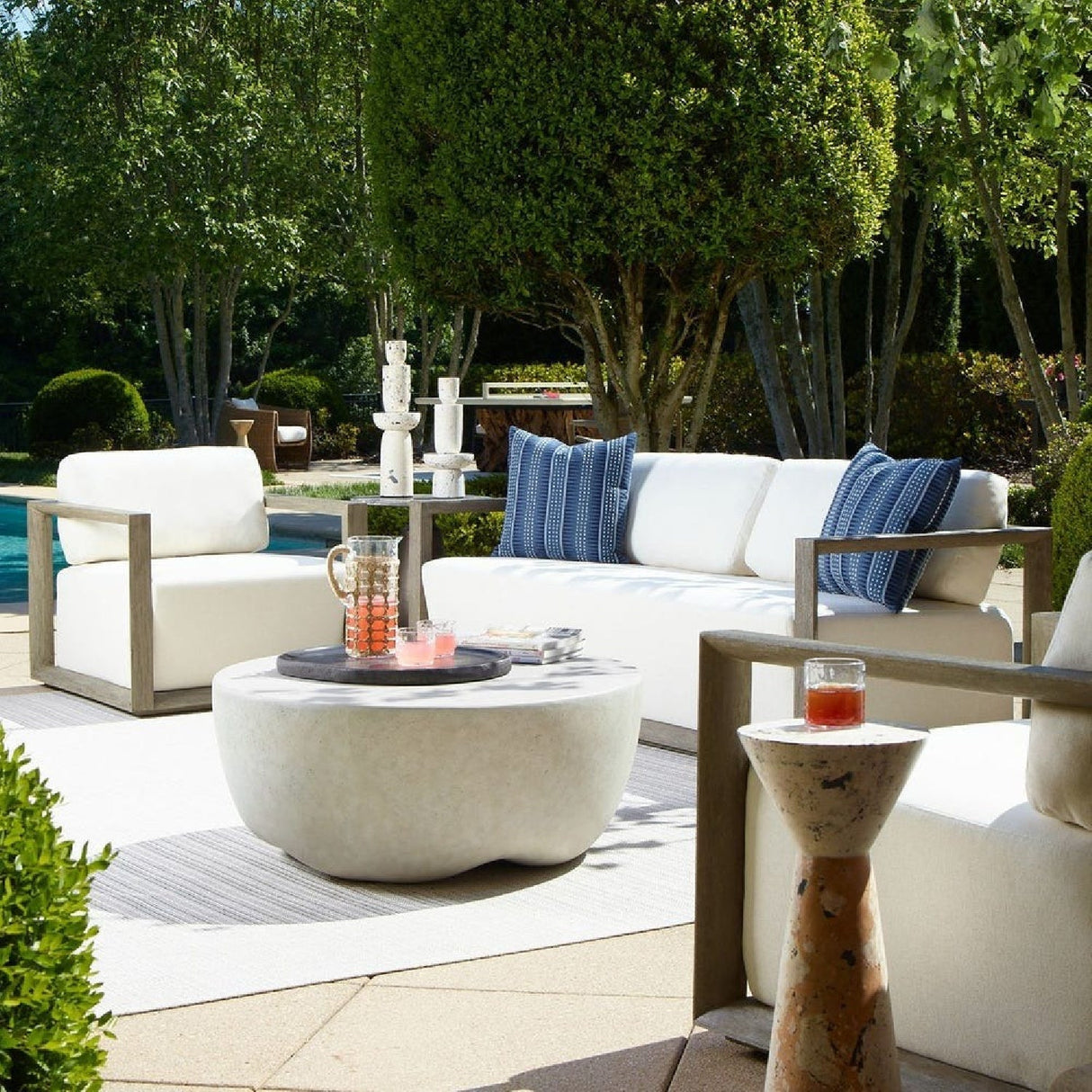 Modern European furniture - White Cushioned Outdoor Lounge Chair - www.oroa.com