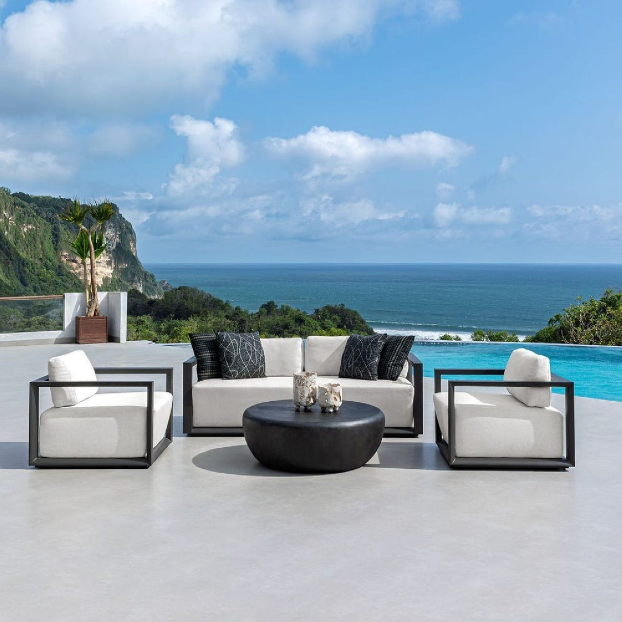Modern European furniture - White Cushioned Outdoor Lounge Chair - www.oroa.com