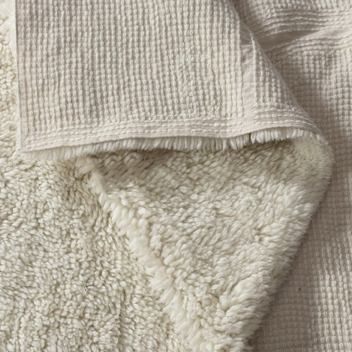 Cream Wool Cutout Rug | Uttermost Miramar - www.oroa.com