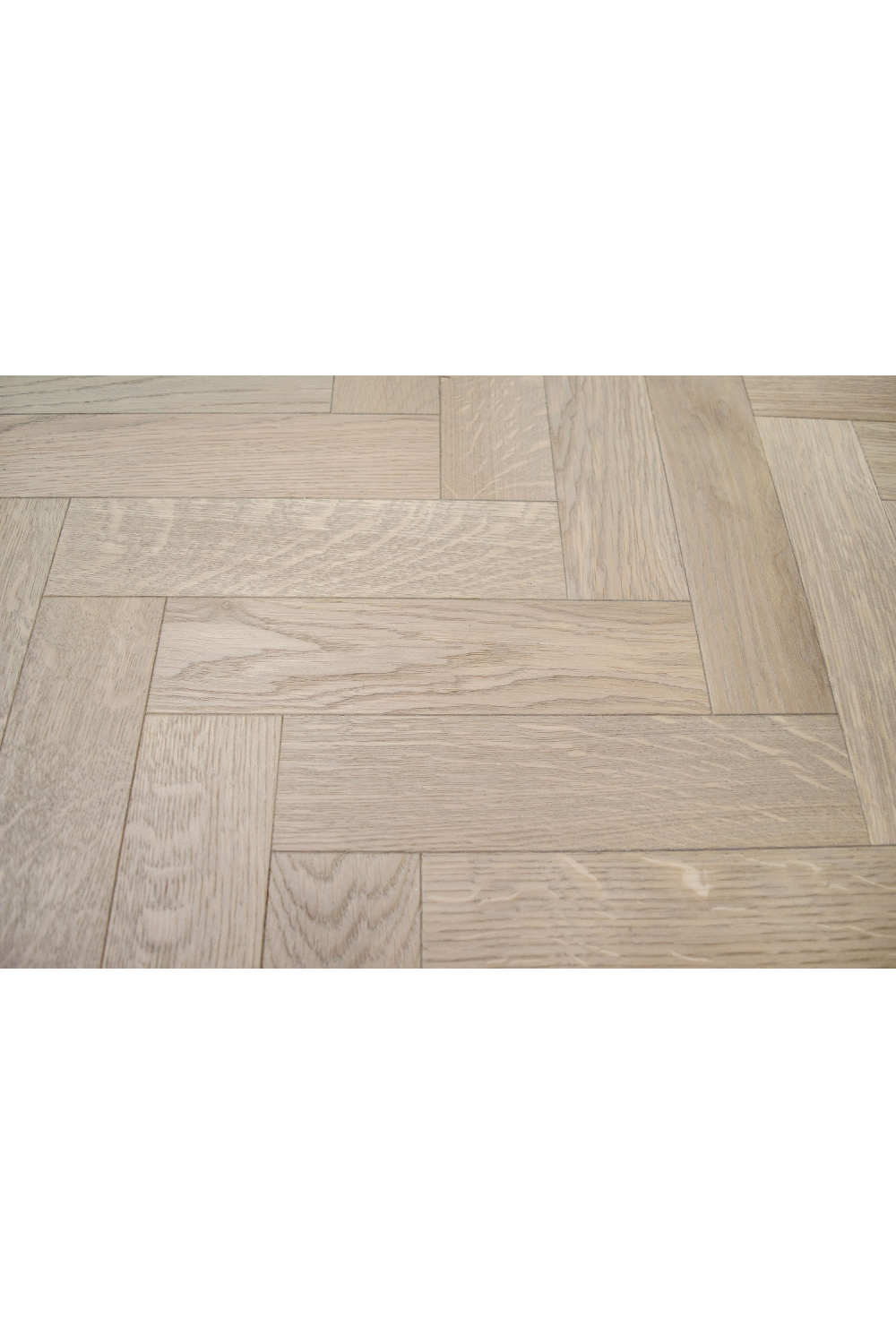 Solid Oak Bar Table | Versmissen Herringbone | Oroa.com