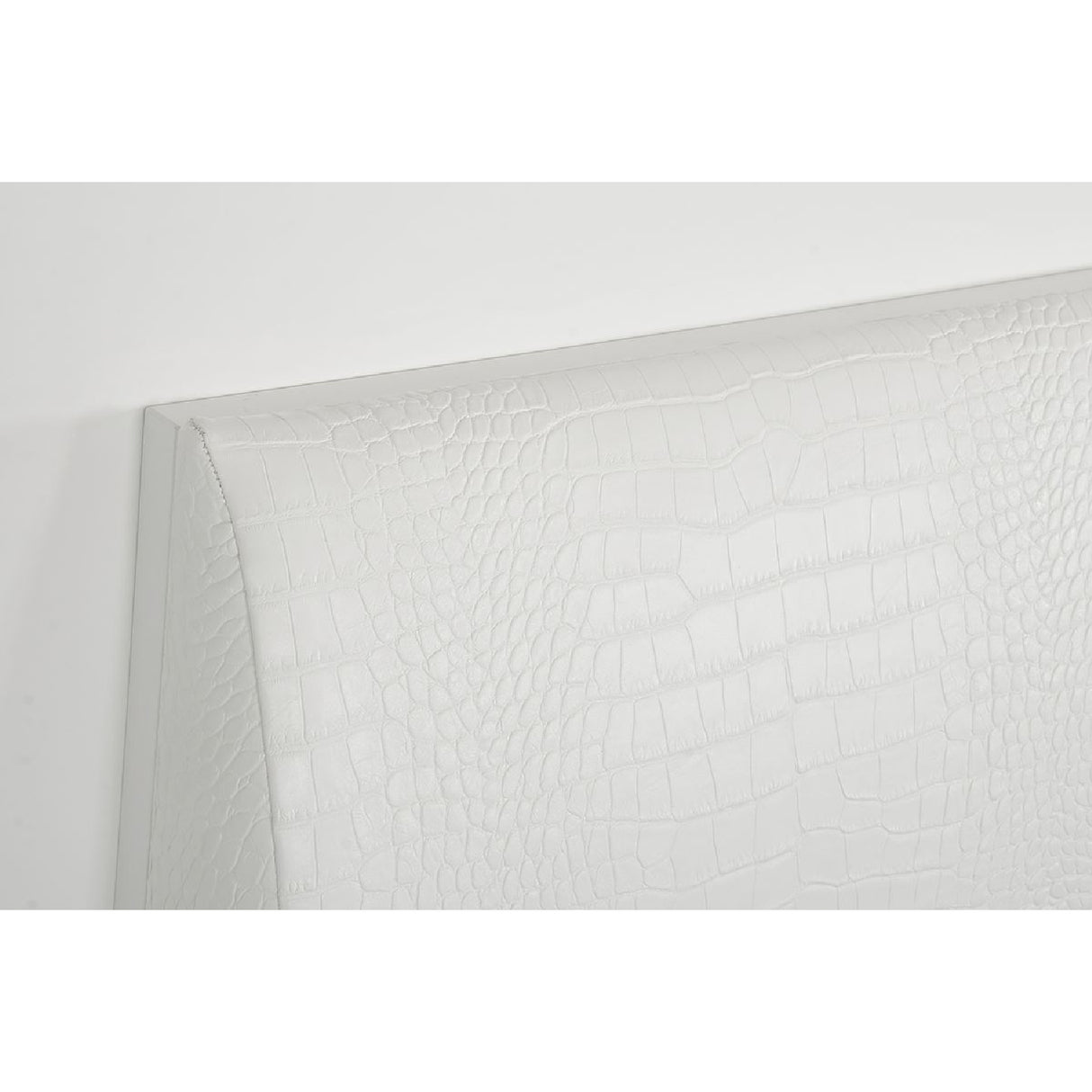 White Crocodile Leather Inspired Bed | OROA Modern Monza