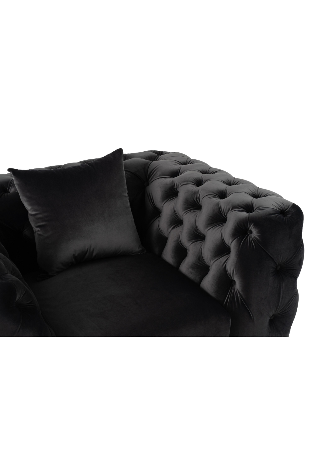 Button-Tufted Velvet Lounge Chair | OROA Modern Clarice | Oroa.com