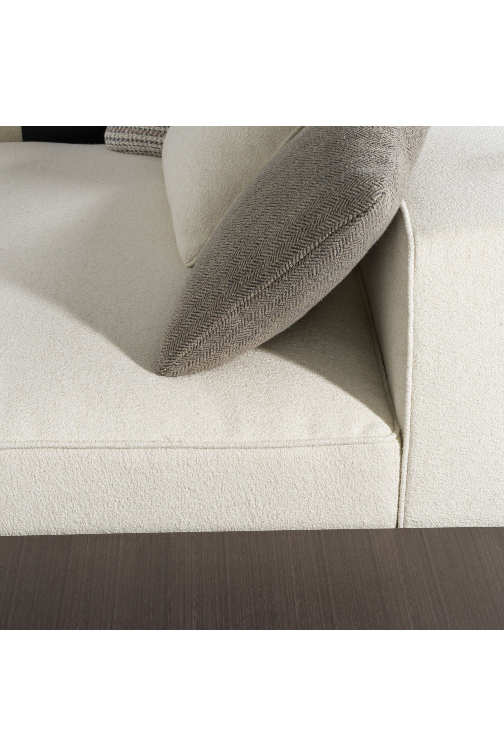 Ivory Sectional Sofa with Coffee Table | OROA Modern Siret | Oroa.com