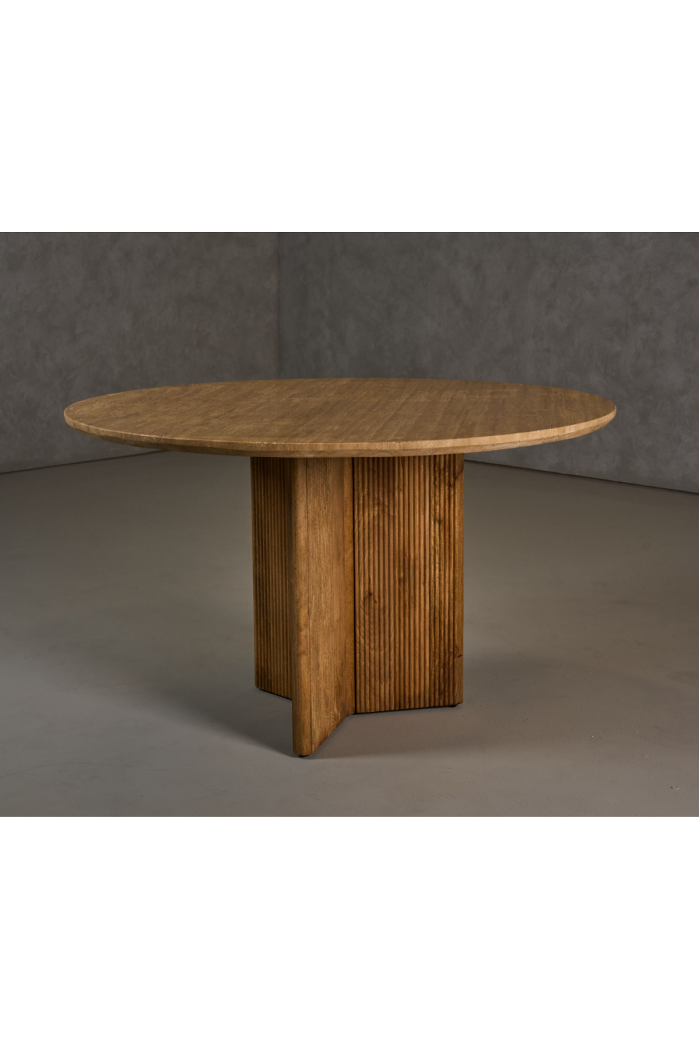 Ribbed Wood Base Dining Table | OROA Modern Pawnee | Oroa.com