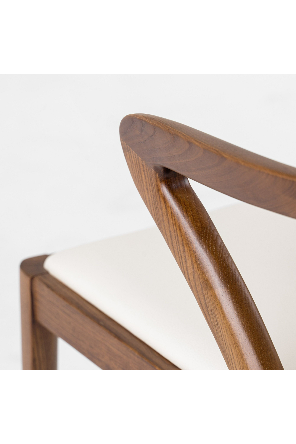 Walnut Framed Cream Dining Chair | OROA Modern Falcon | Oroa.com