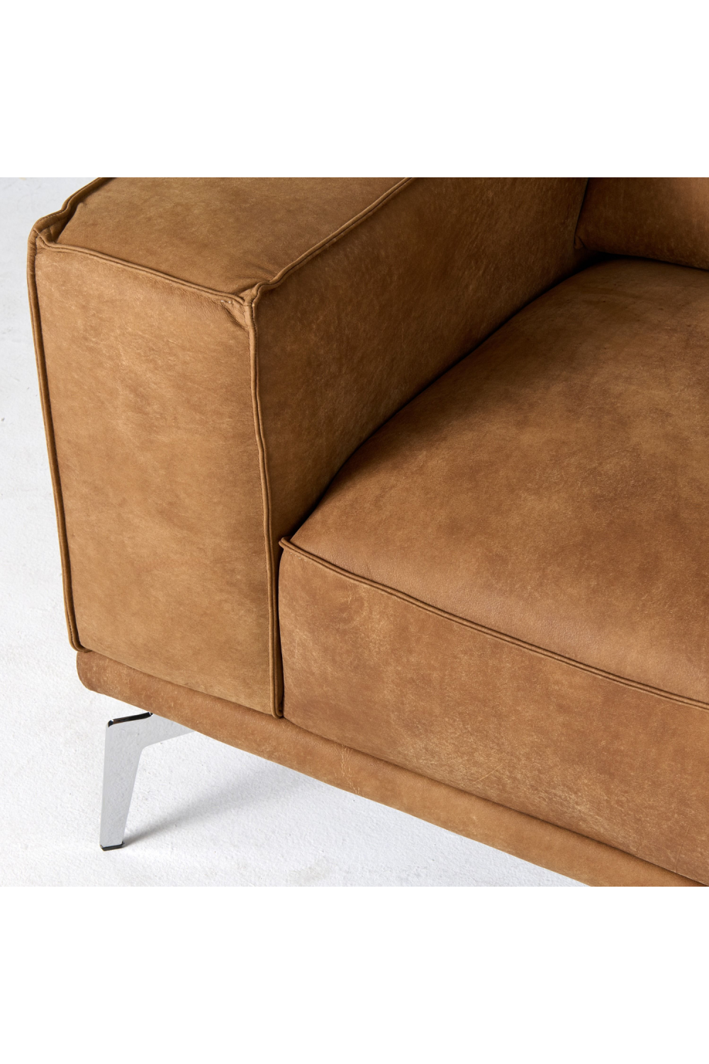 Leather Lounge Armchair | OROA Modern Lamod | Oroa.com