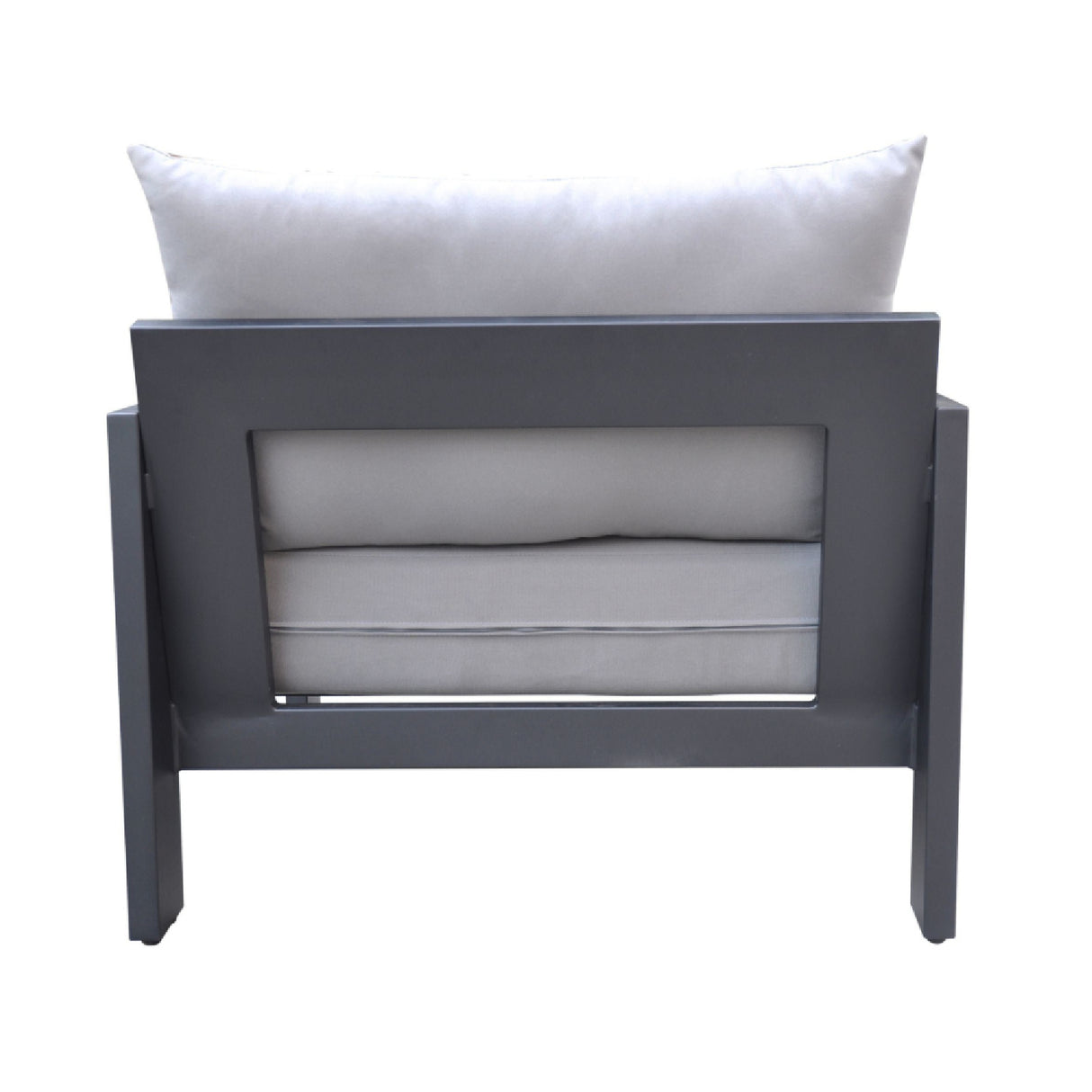 Aluminum-Framed Outdoor Lounge Chair | OROA Modern Wake