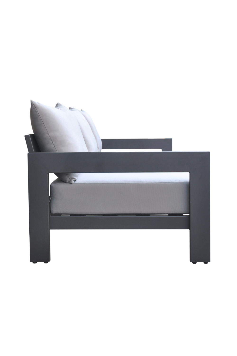 Aluminum-Framed Outdoor Sofa | OROA Modern Wake | Oroa.com