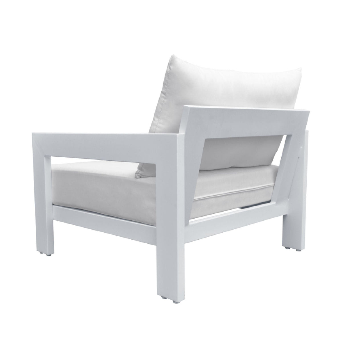 Aluminum-Framed Outdoor Lounge Chair | OROA Modern Wake