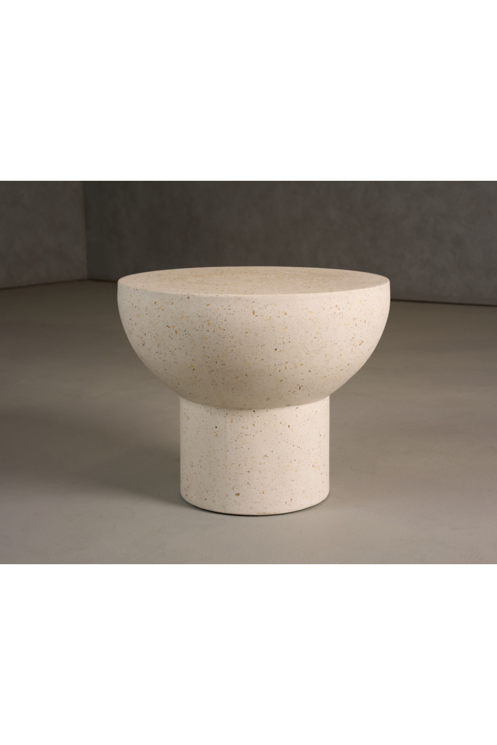 Round Terrazzo End Table | OROA Modern Fate | Oroa.com
