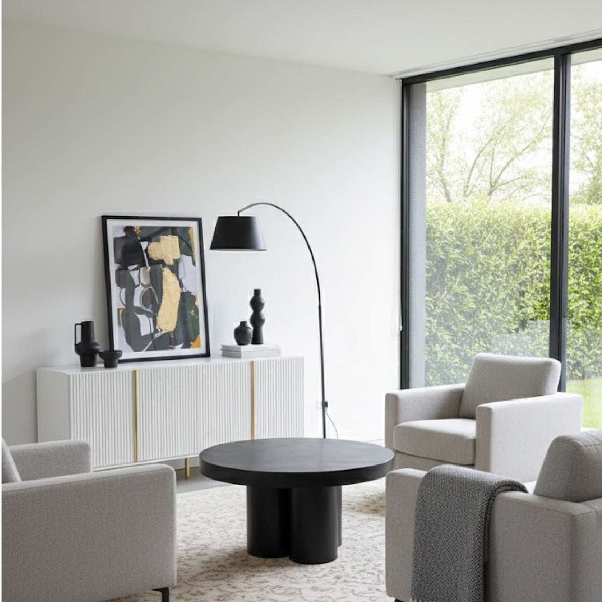 Concrete Round Coffee Table | OROA Modern Bruni | Oroa.com