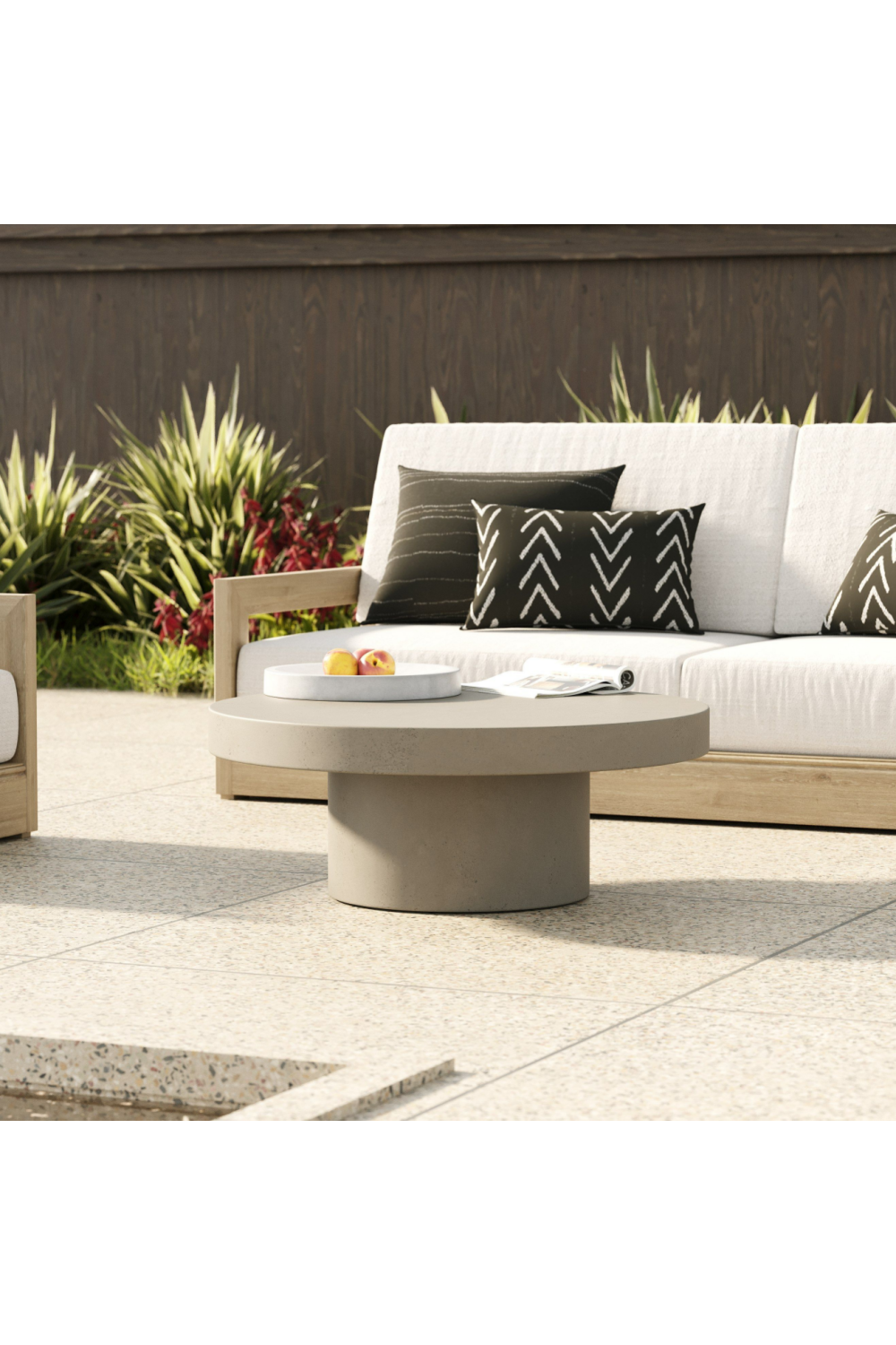 Round Concrete Coffee Table | Oroa.com
