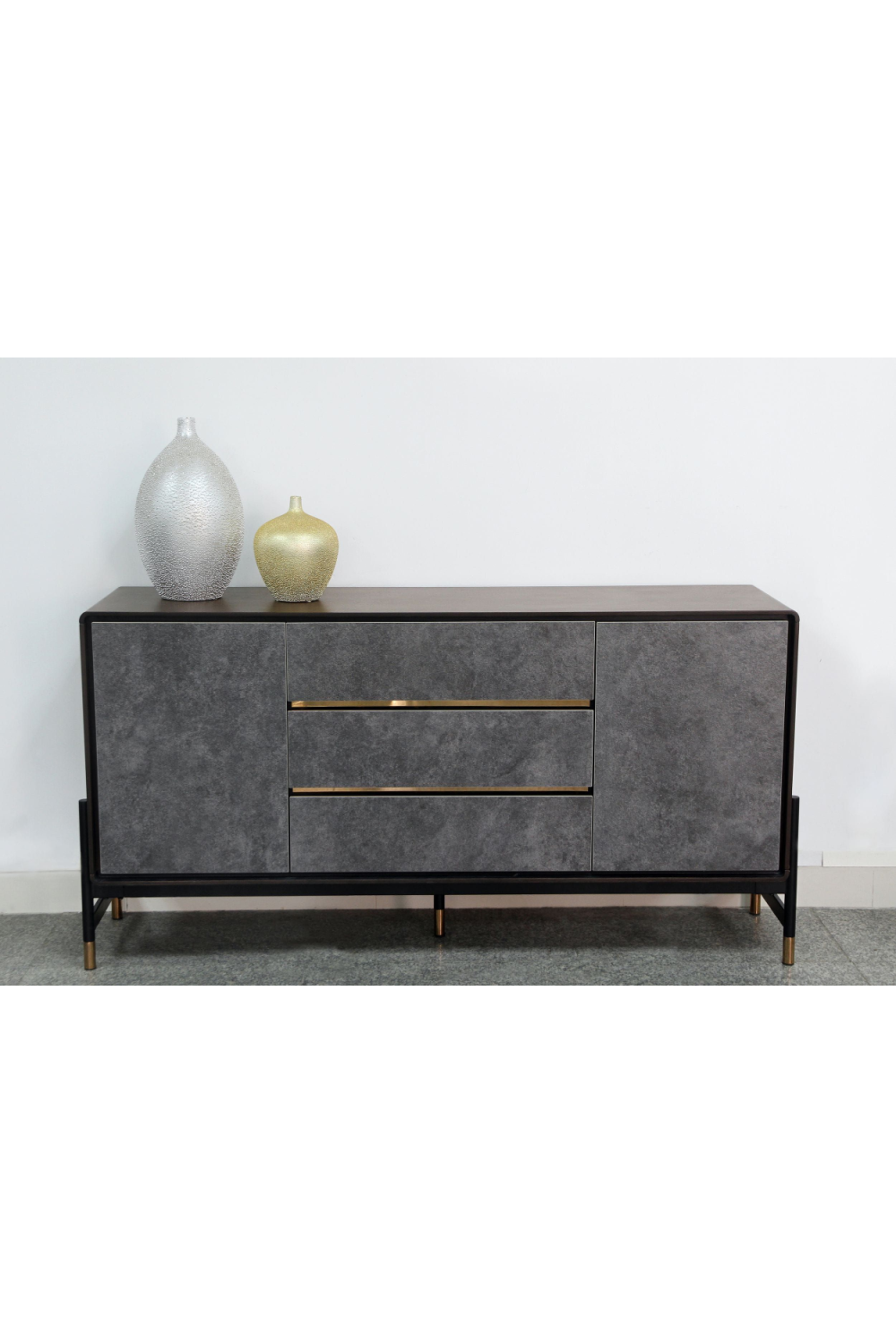 Gray Ceramic Panel Sideboard | OROA Modern Gabrielle | Oroa.com