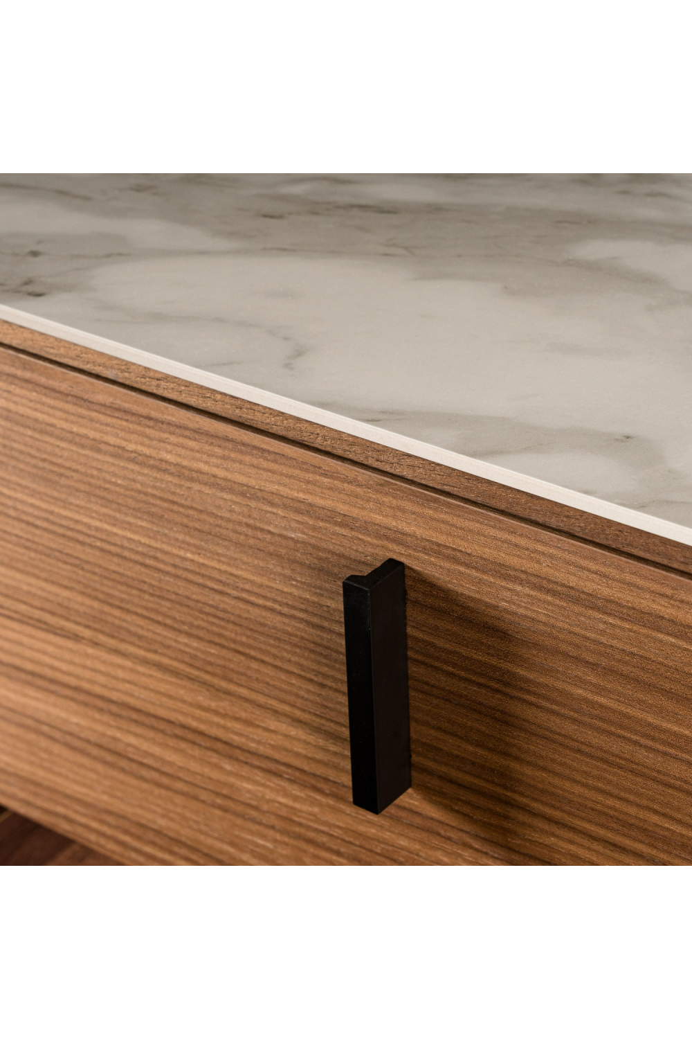 5-Drawer Walnut Chest – Chelton – alternate view 9