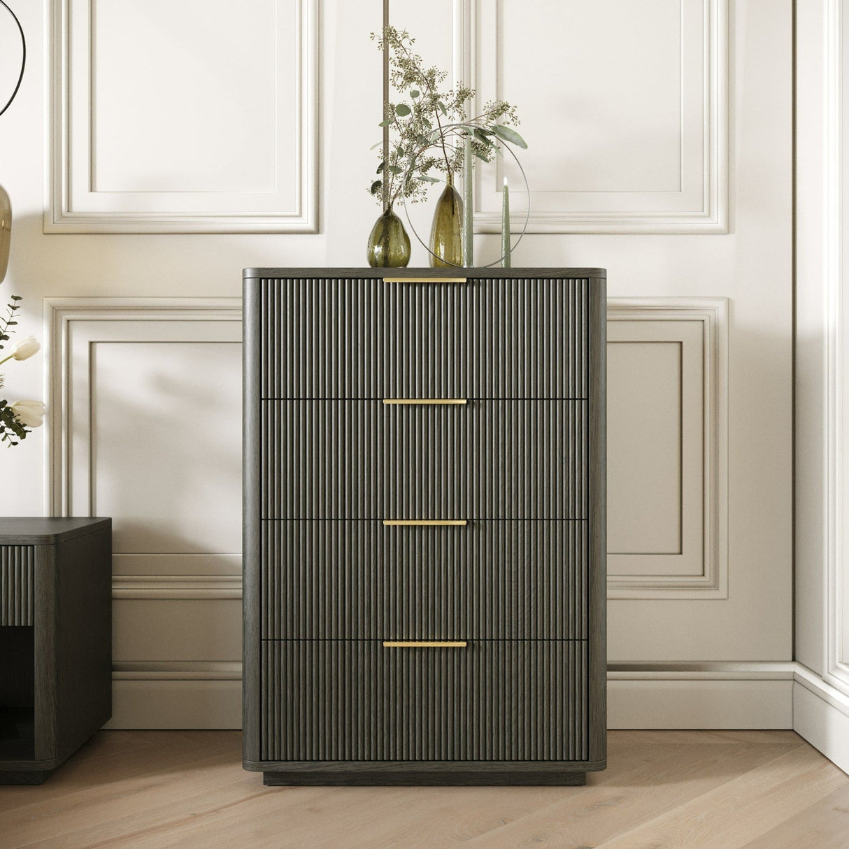 Reeded Wood 4-Drawer Chest | OROA Modern Santa Monica | Oroa.com