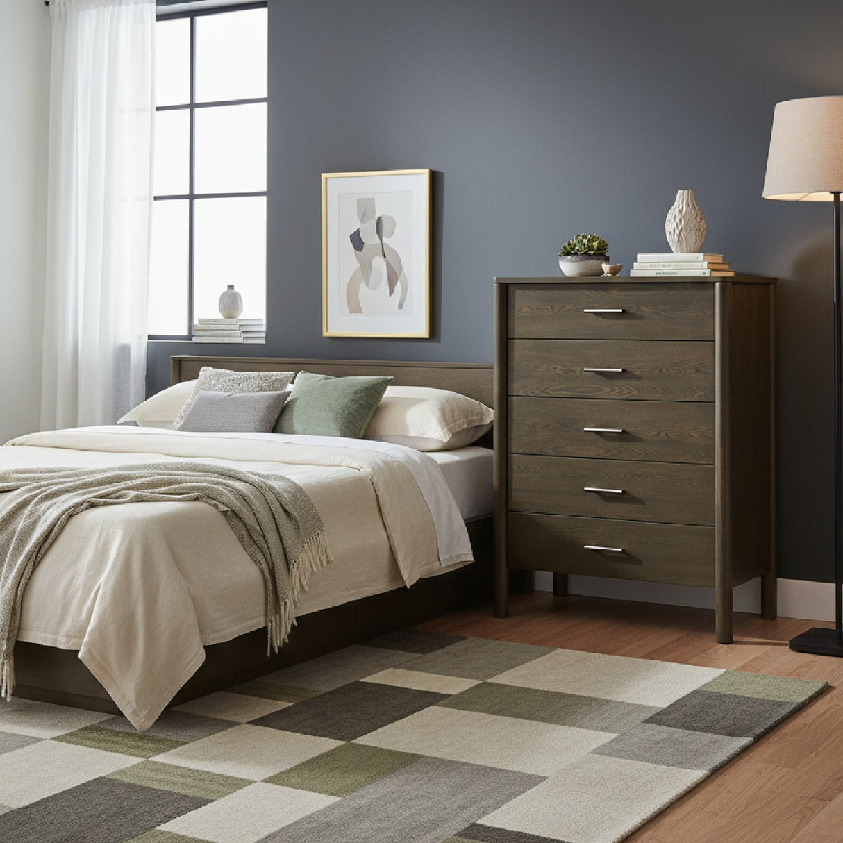 Solid Wood 5-Drawer Chest | OROA Modern Carolina | Oroa.com