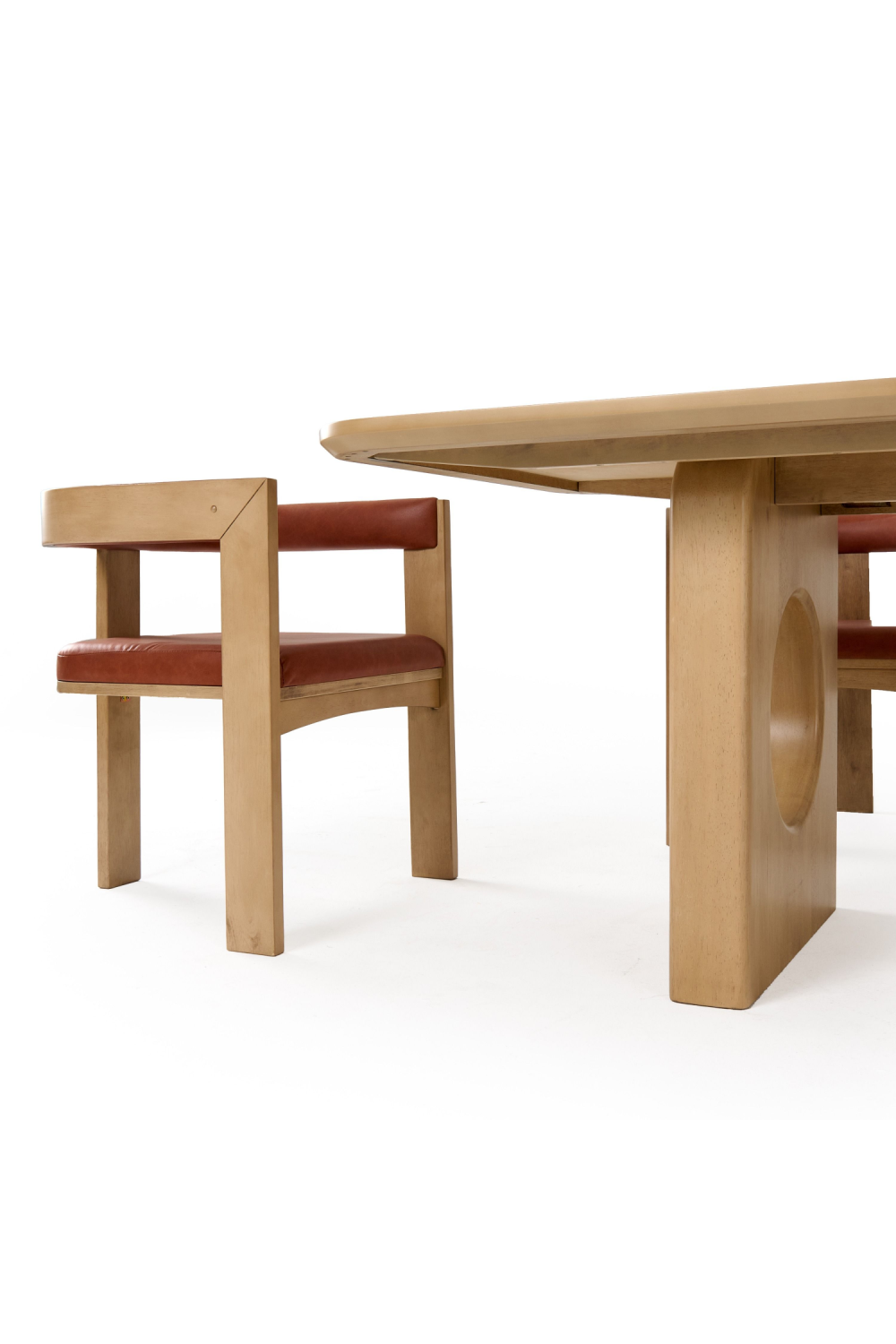 White Oak Veneer Dining Table | OROA Modern Oshana | Oroa.com