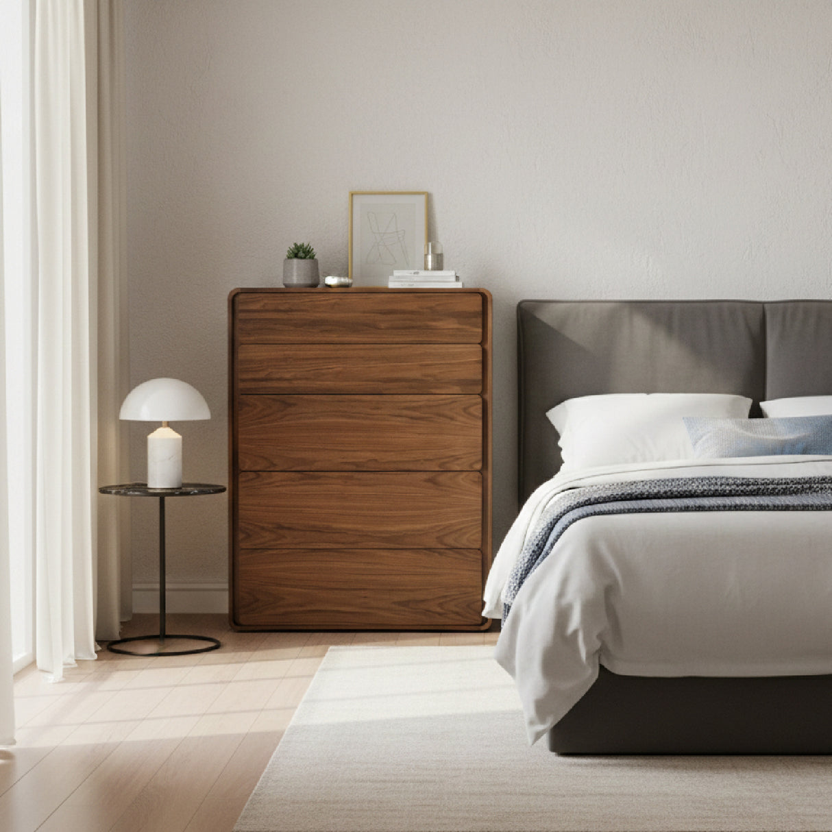 Solid Wood 5-Drawer Chest | Oroa.com