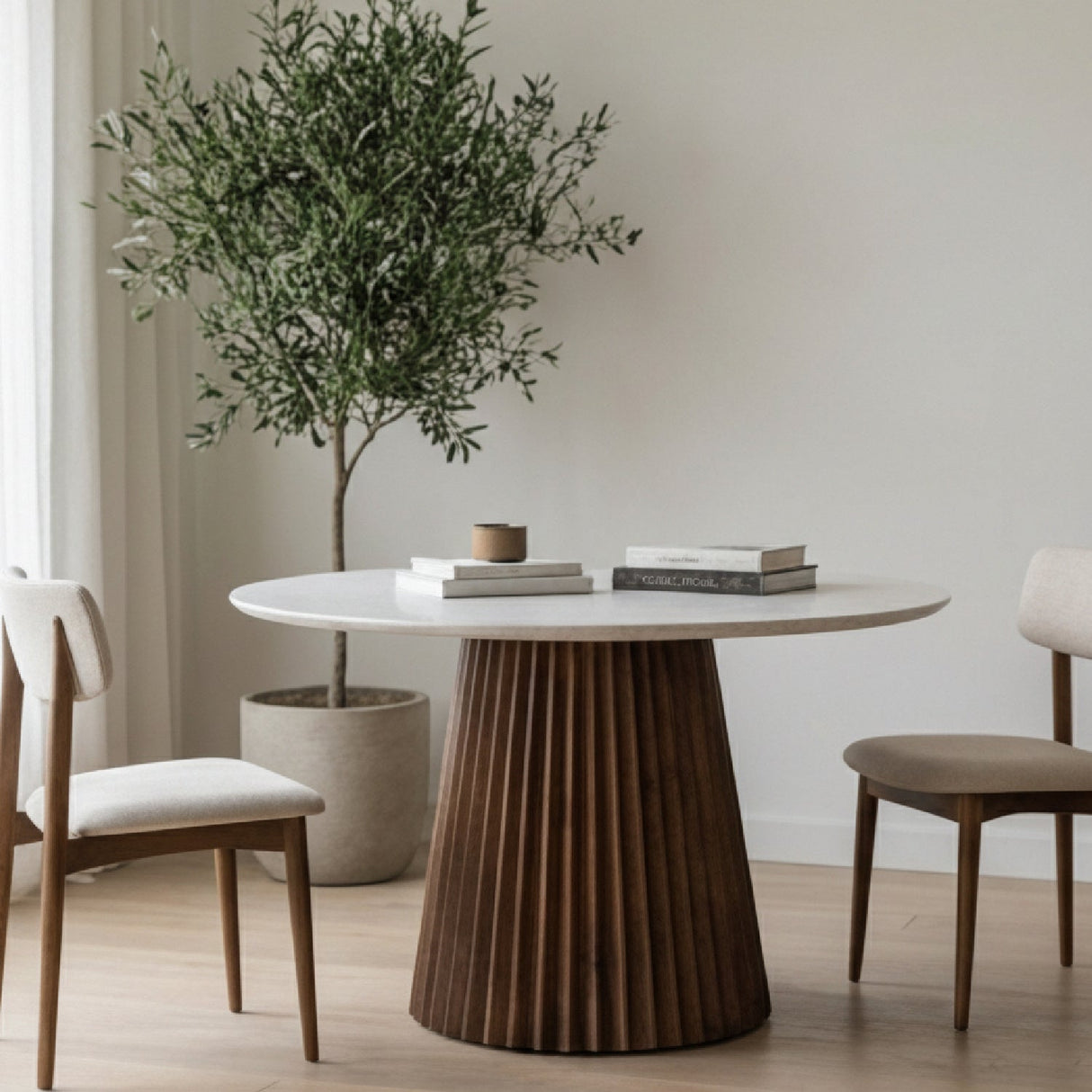 White Marble Round Dining Table – Nancy – alternate view 14