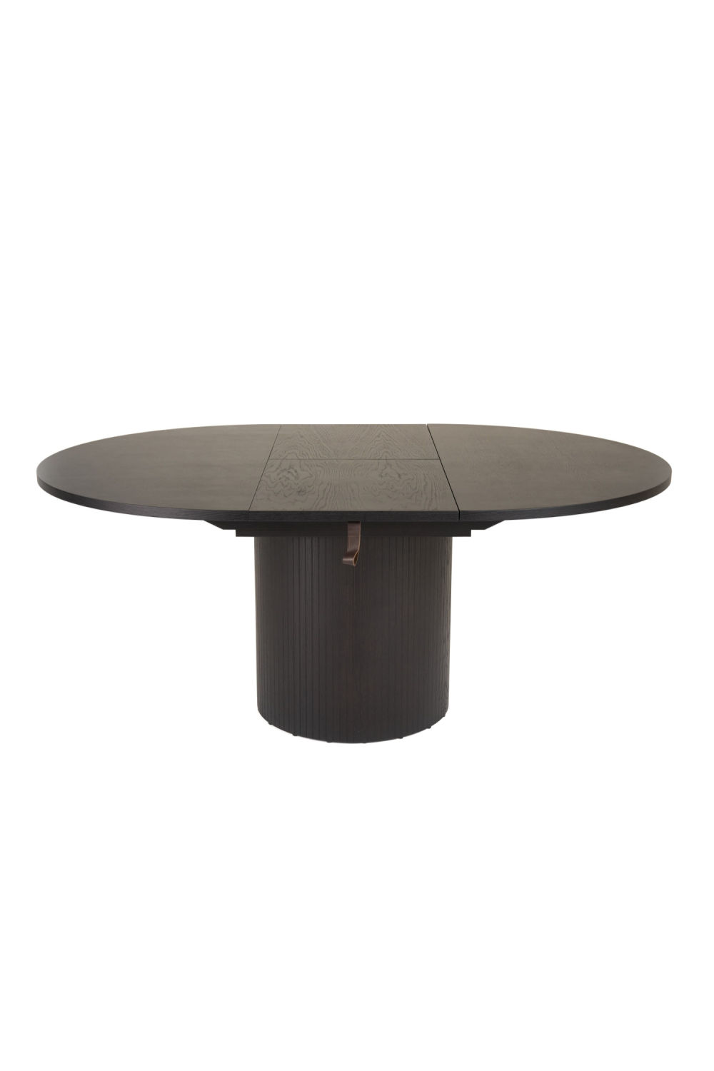 Round Oak Extendable Dining Table | OROA Modern Miami | Oroa.com