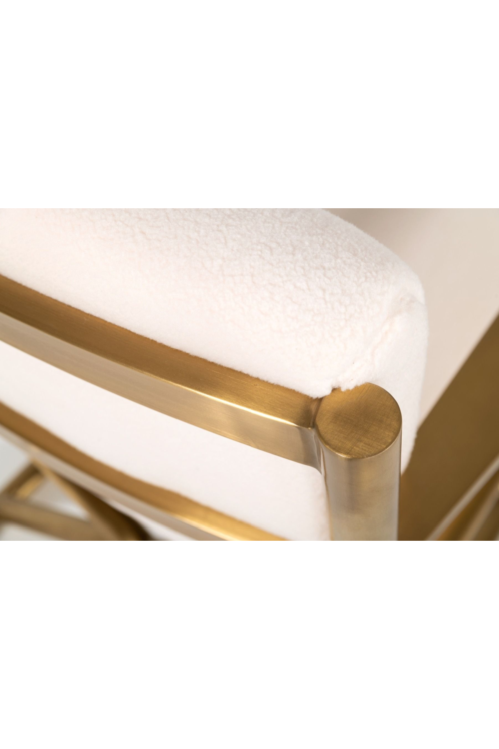 Cream Sherpa Accent Chair | OROA Modern Haxtun | Oroa.com