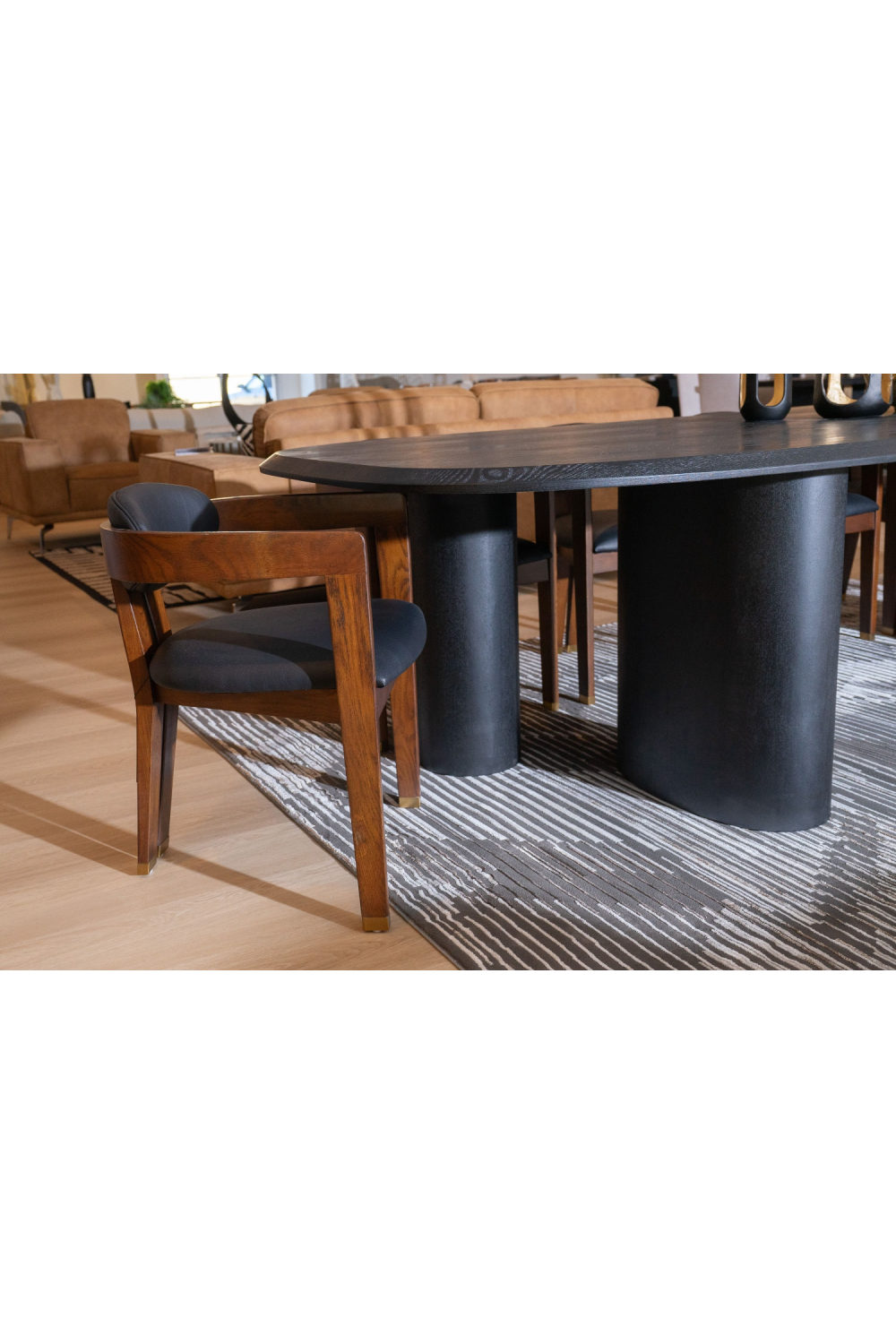 Oak-Framed Dining Chair | OROA Modern Belton | Oroa.com