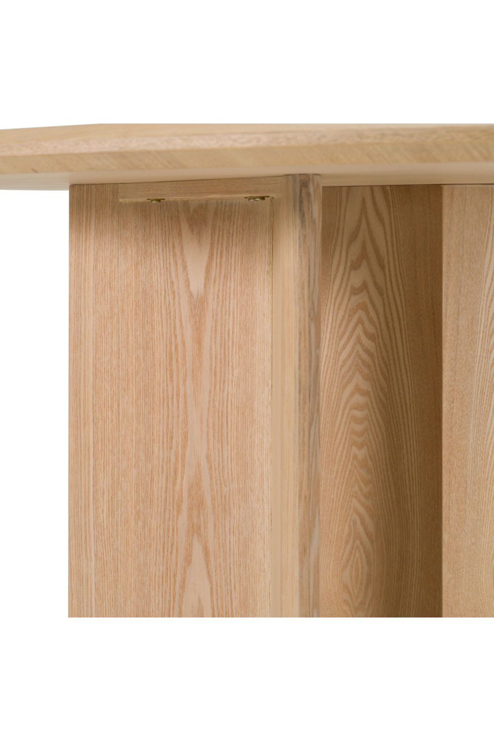 Natural Ash Round Dining Table | OROA Modern Masuda | Oroa.com