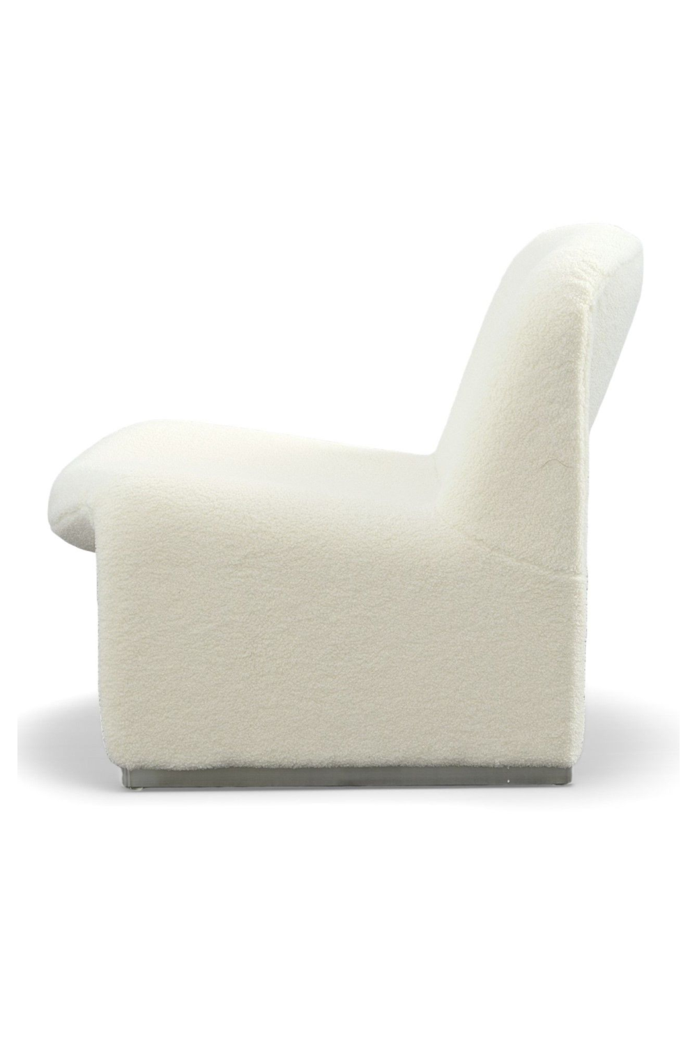 White Sloped-Back Accent Chair | OROA Modern Lito | Oroa.com