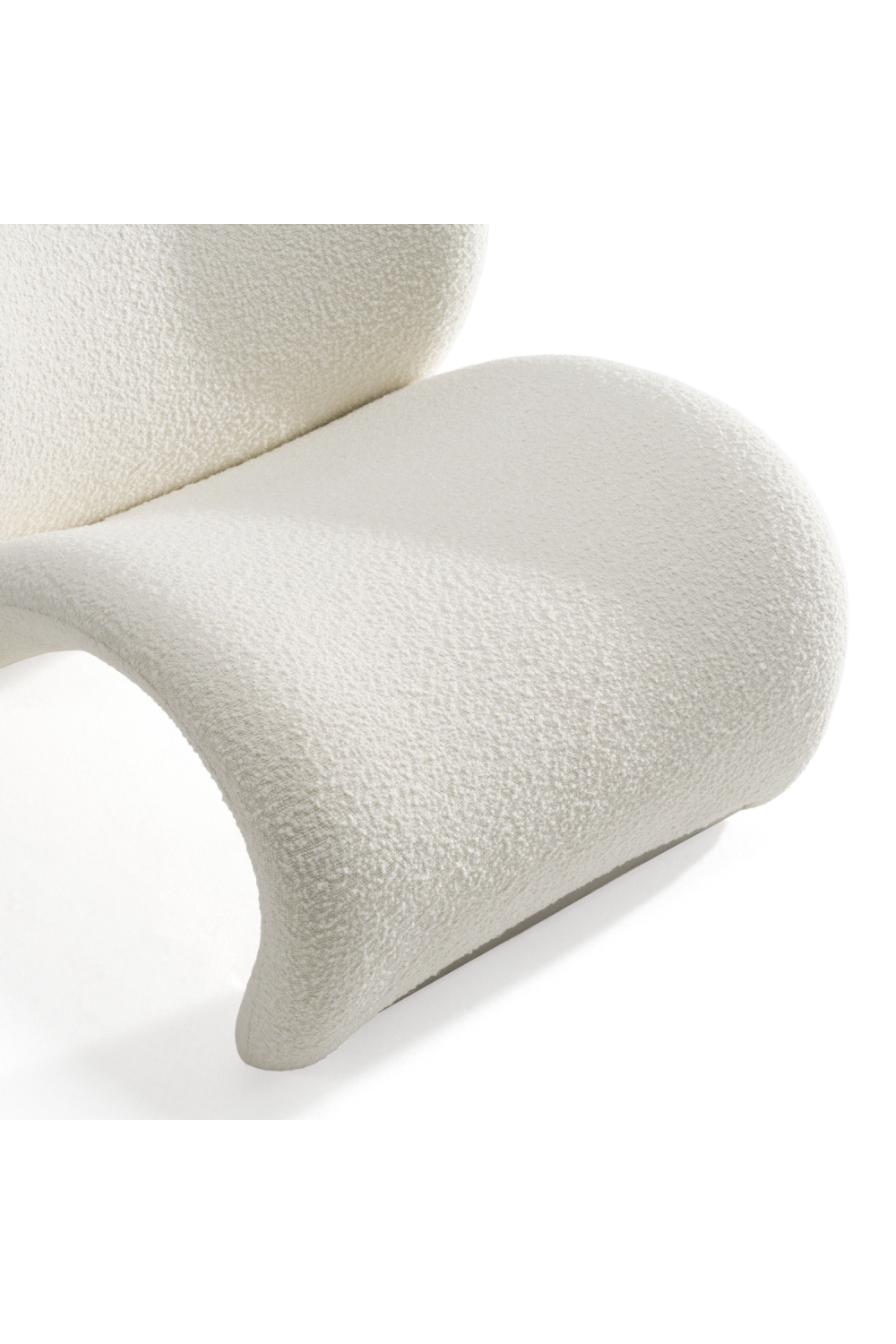 White Leatherette Curved Accent Chair | OROA Modern Donovan | Oroa.com