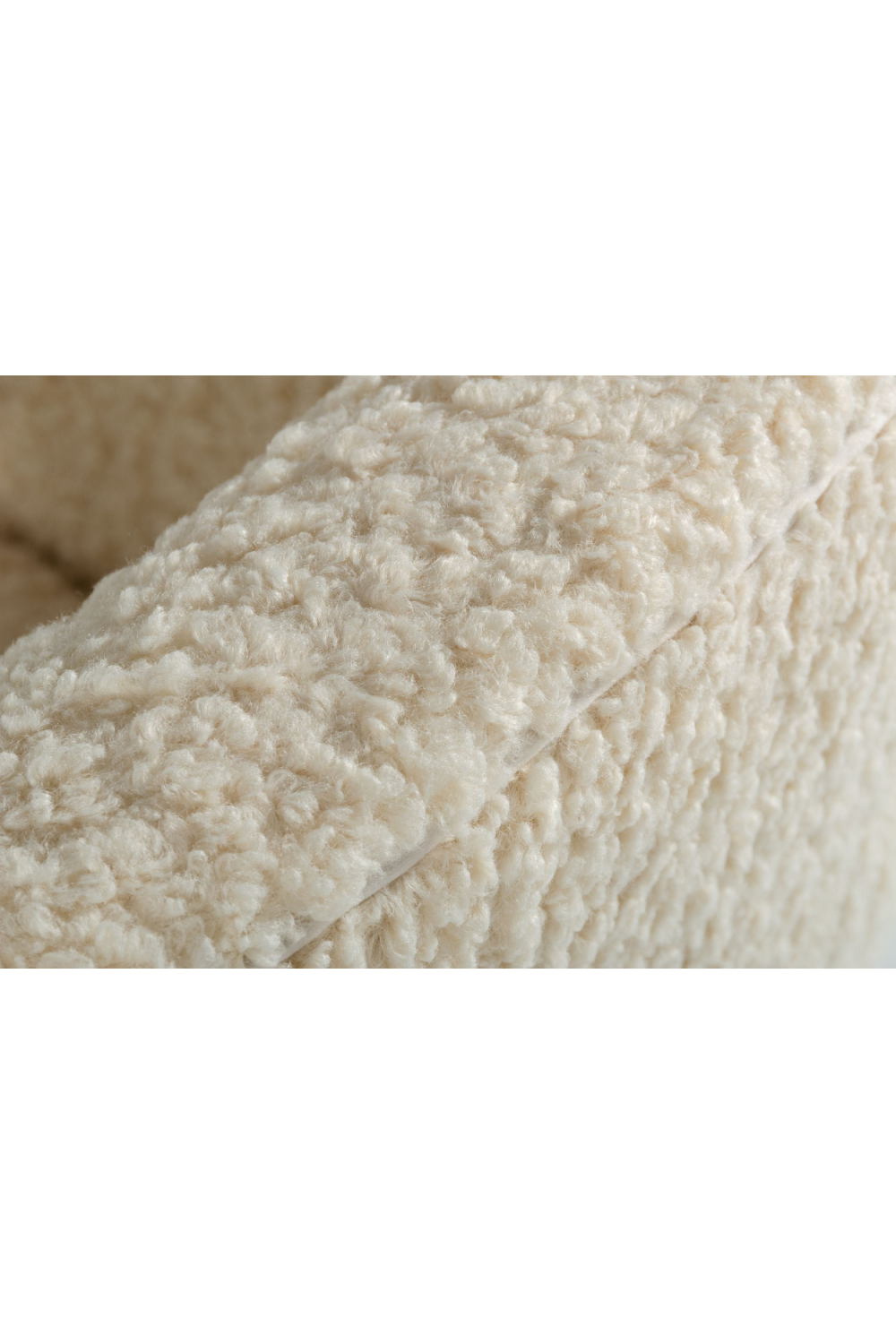 White Fur Lounge Chair | OROA Modern Altura | Oroa.com