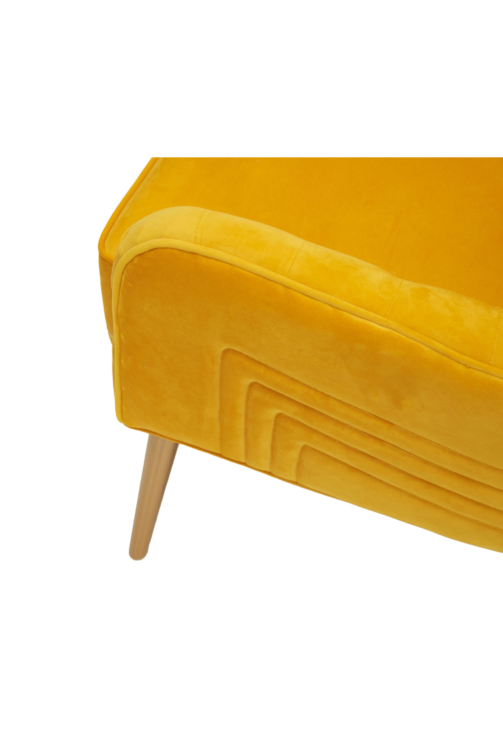 Yellow Velvet Tufted Accent Chair | OROA Modern Everly | Oroa.com