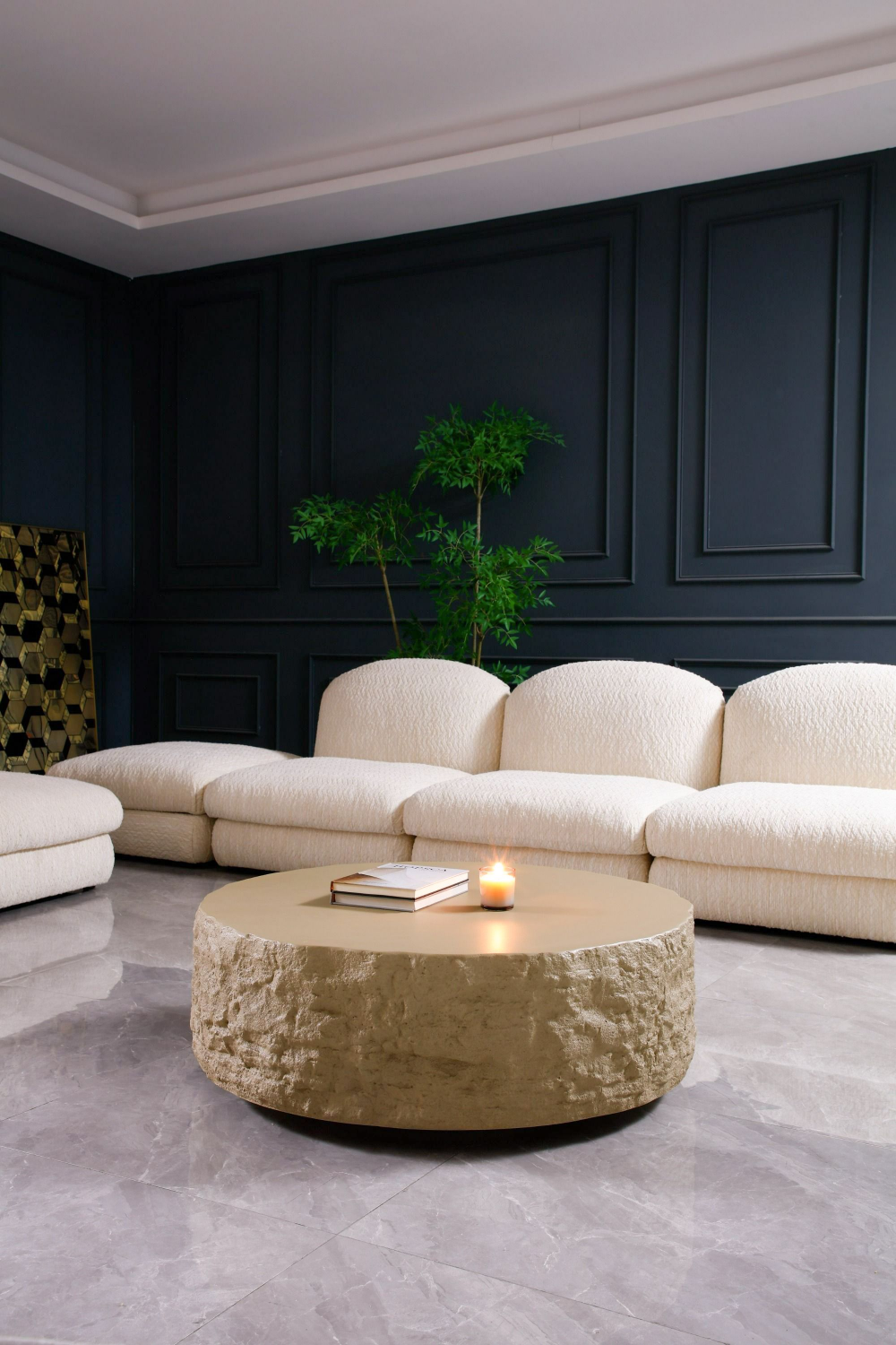 Round Fiberglass Coffee Table | Oroa.com