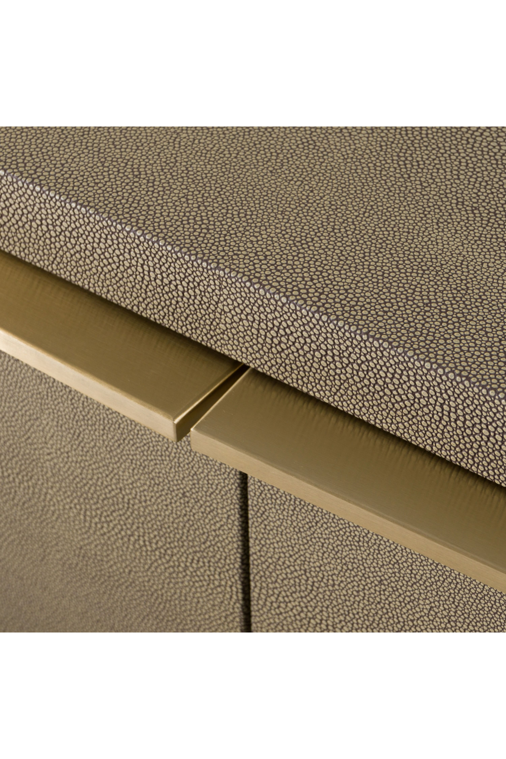 Beige Shagreen 6-Drawer Dresser | OROA Modern Lois | Oroa.com