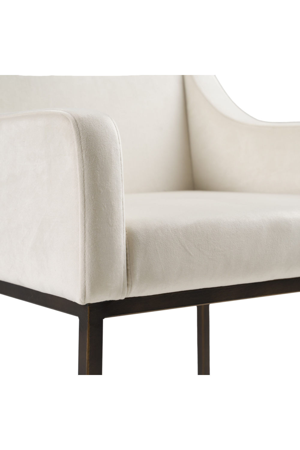 Sloped-Arm Dining Chair | OROA Modern Elijah | Oroa.com