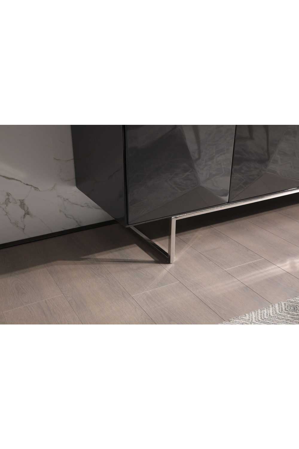 Gray Faceted 4-Door Sideboard | Oroa.com