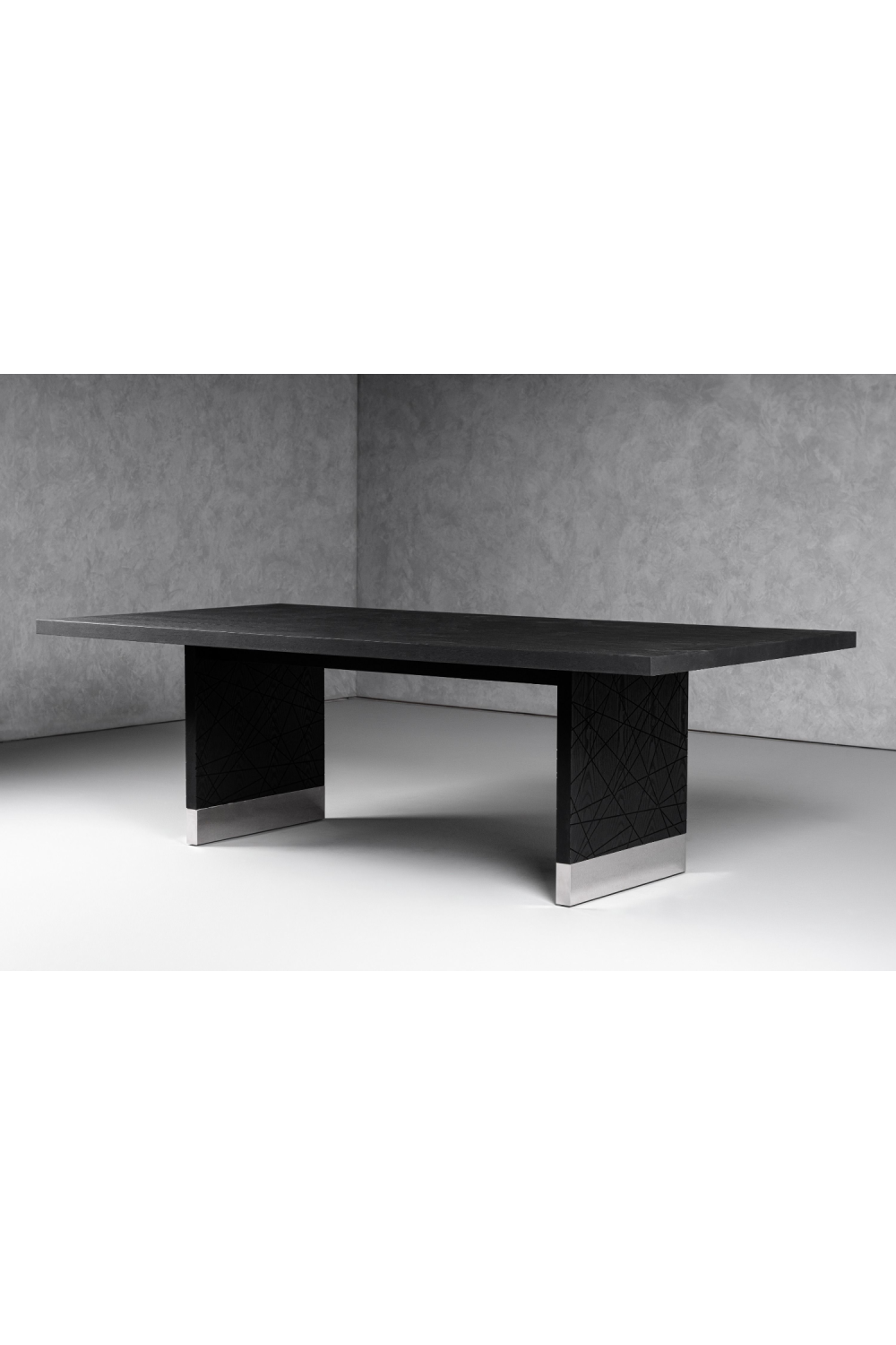 Black Ash Dining Table | OROA Modern Kenda | Oroa.com