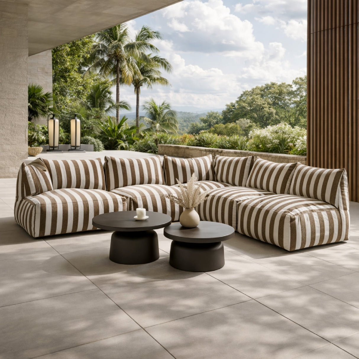 Brown Stripes 8-Piece Outdoor Sofa | Oroa Modern Lanuza | Oroa.com