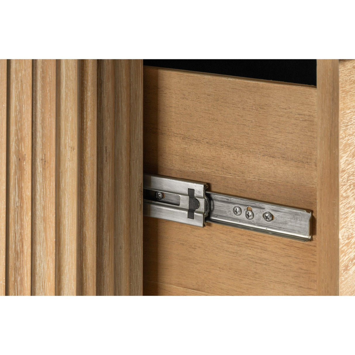 Ribbed Natural Acacia 4-Drawer Chest | OROA Modern Jacobson | Oroa.com