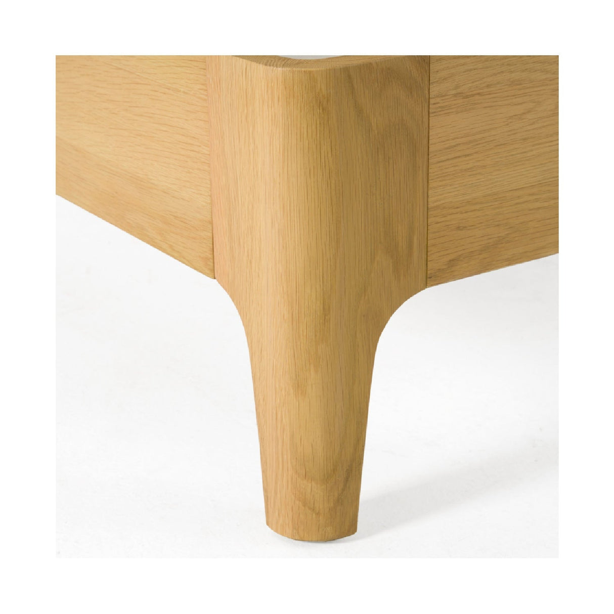Natural Oak Bed – Seattle – rear view