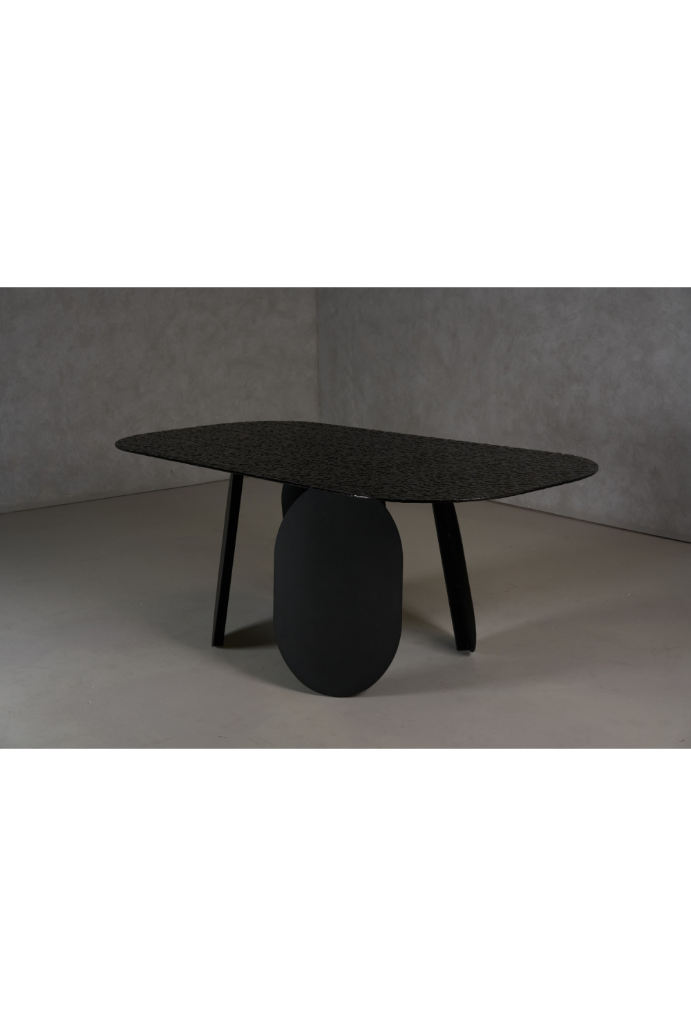 Hammered Gray Glass Dining Table | Oroa.com