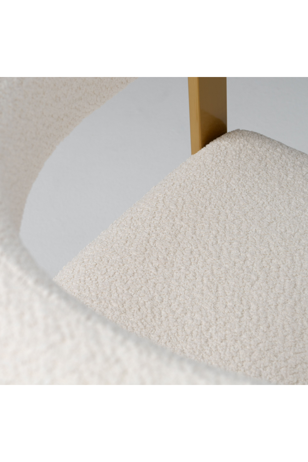 Beige Sherpa Dining Chair | OROA Modern Pontiac | Oroa.com