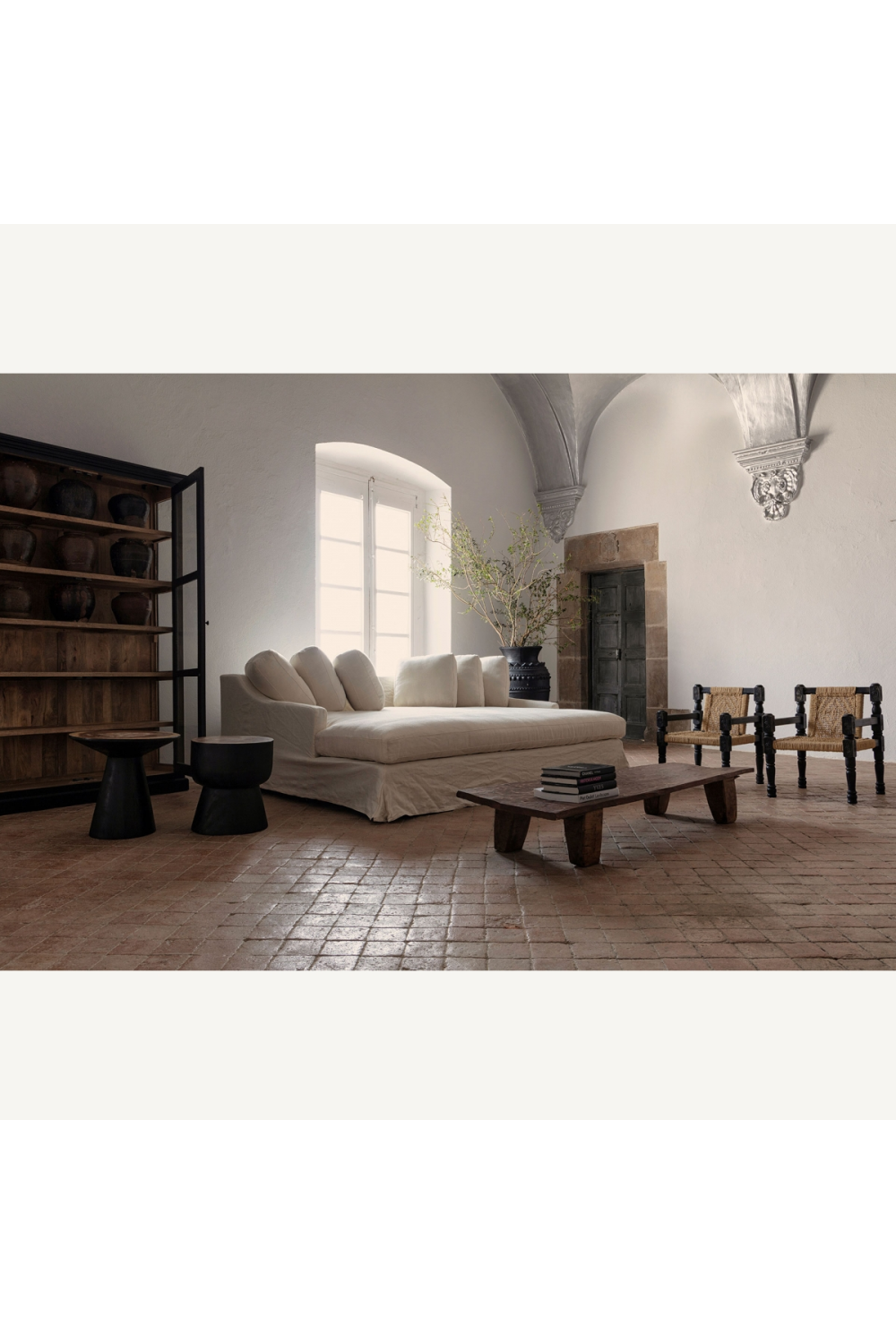 Black Tropical Wood Side Table | Vical Home Arusa | Oroa.com