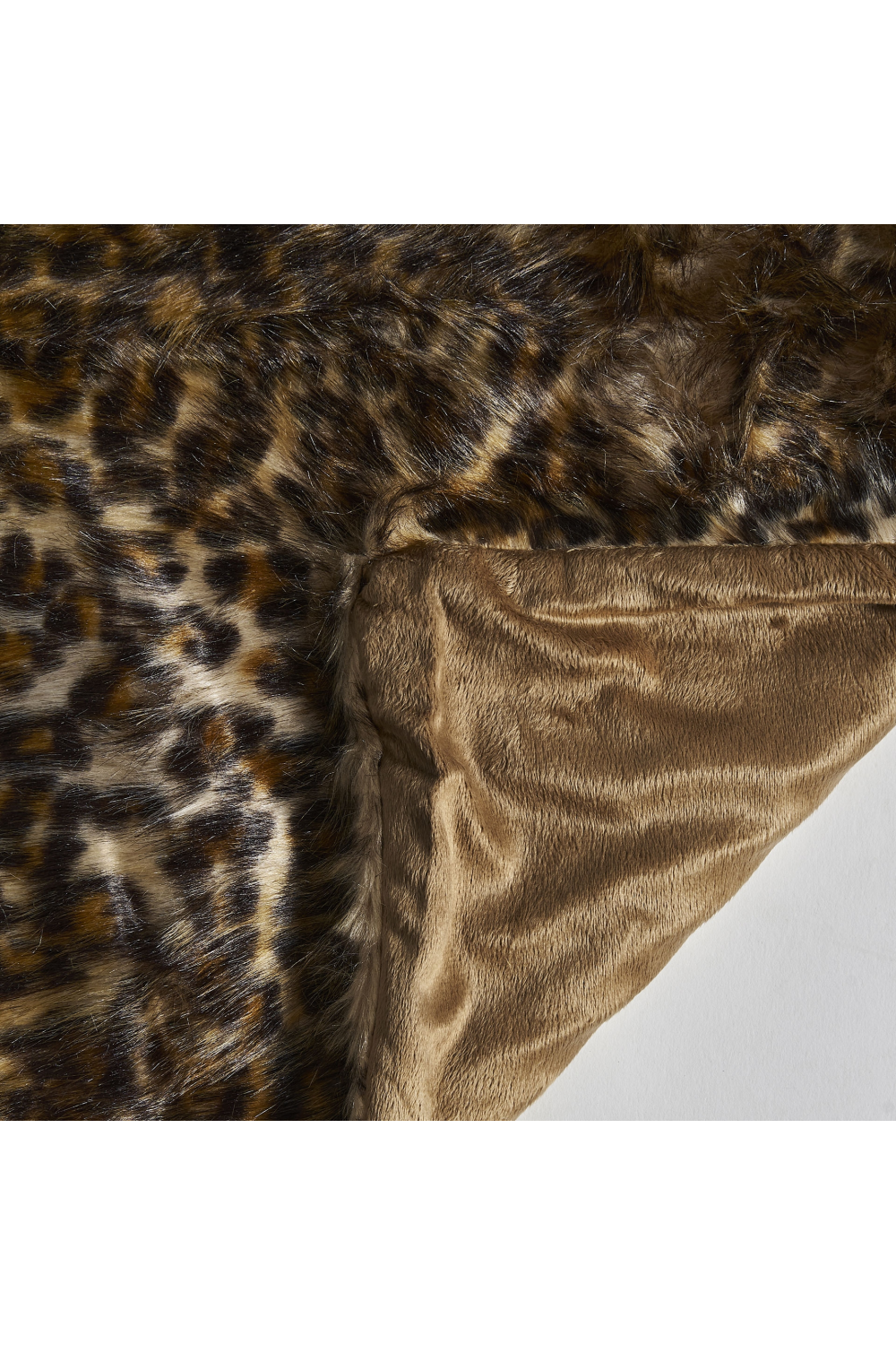 Brown Printed Furry Throw Blanket | Vical Home Leopard | Oroa.com