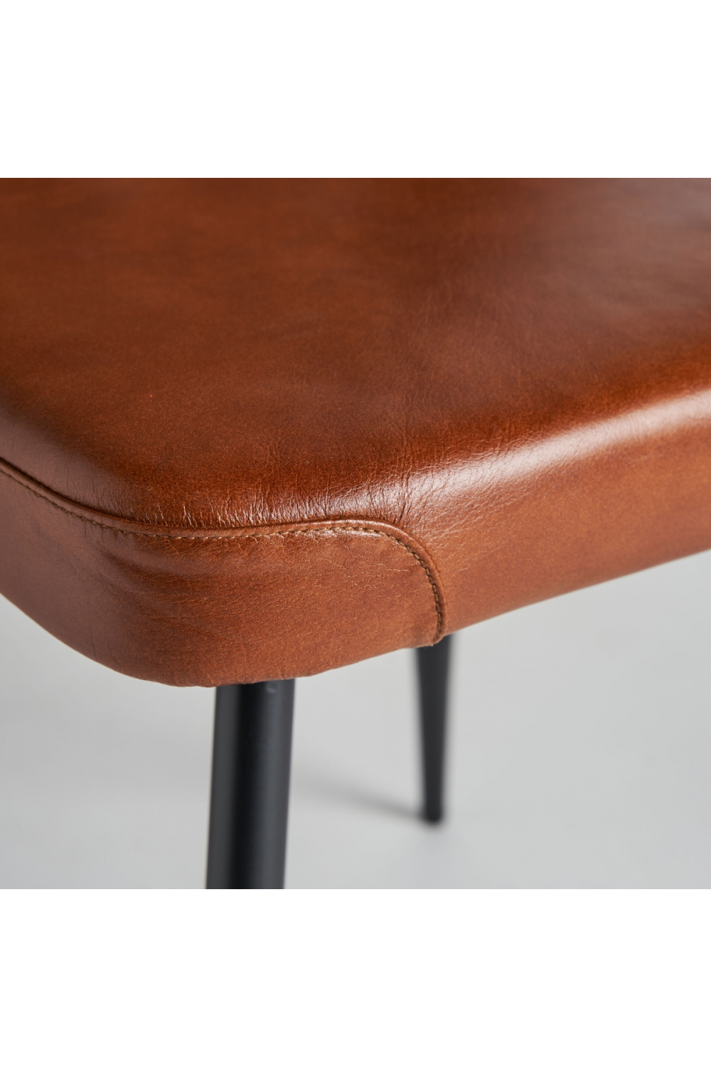 Brown Leather Tufted Dining Chair (2) | Vical Home Dexter | Oroa.com