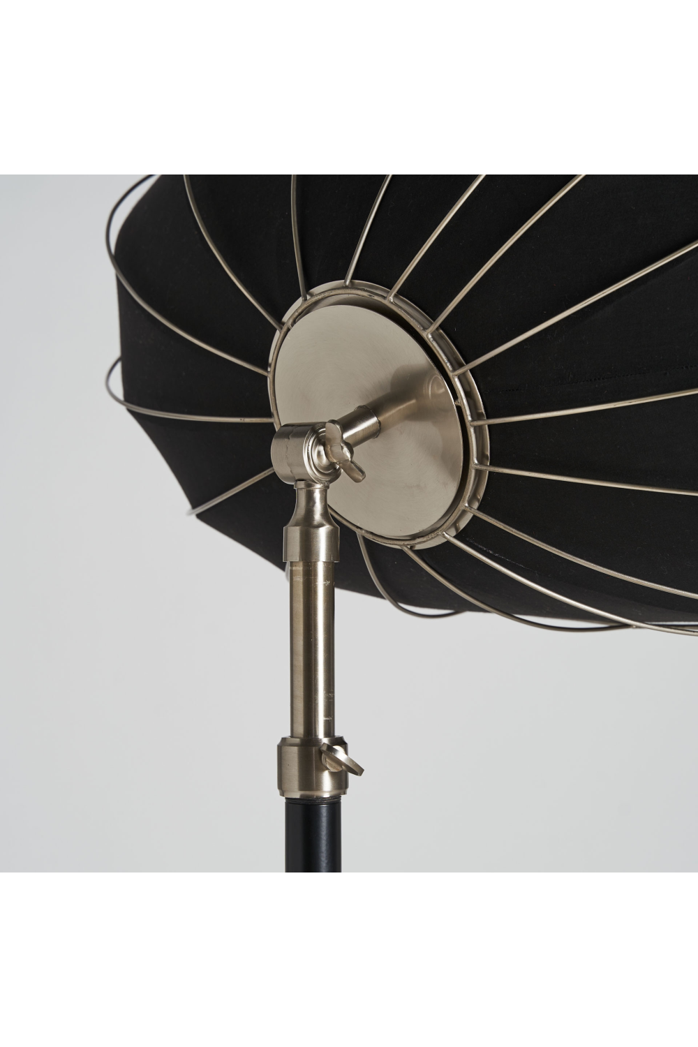 Black Iron Floor Lamp S | Oroa.com