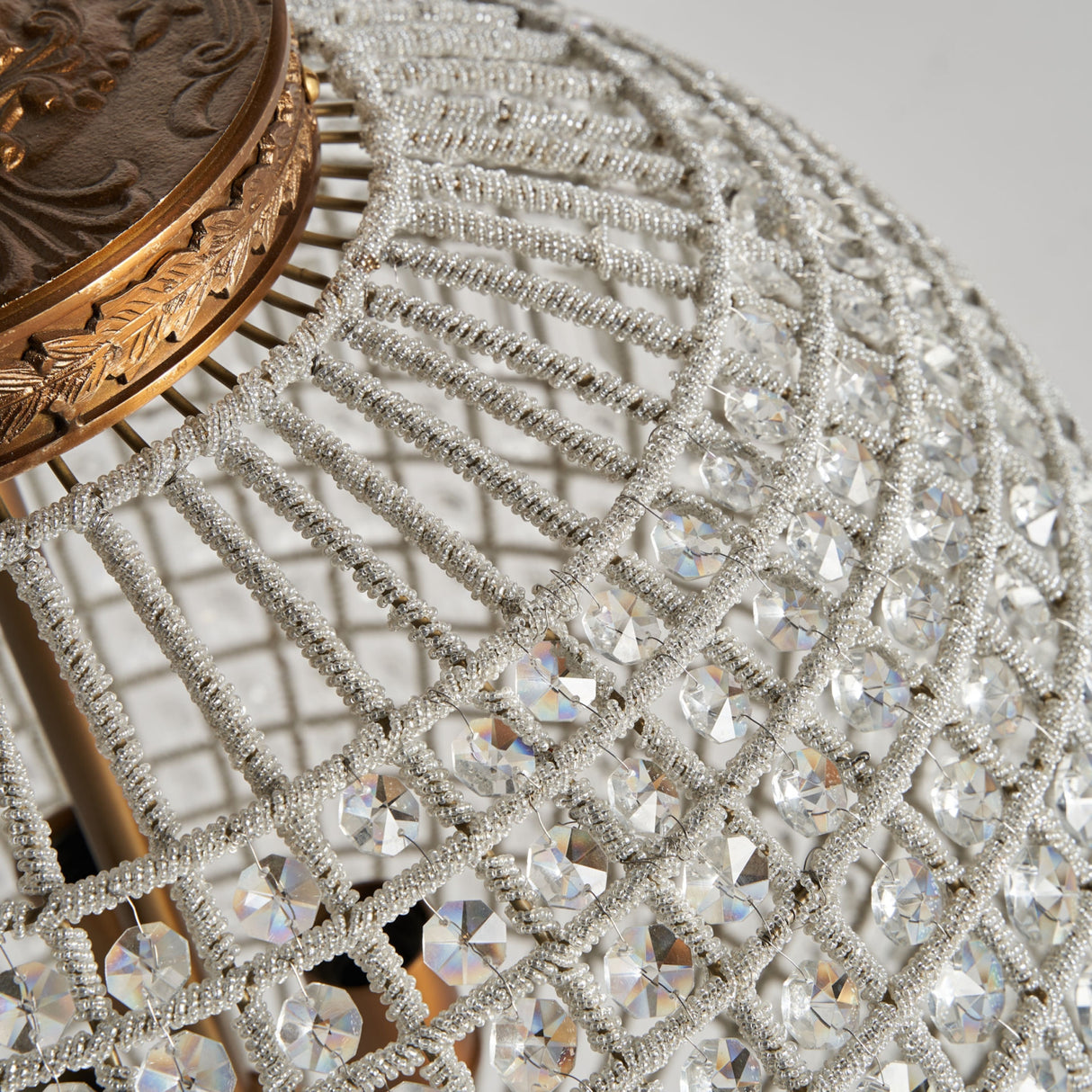 Crystal Beads Round Pendant Lamp | Oroa.com