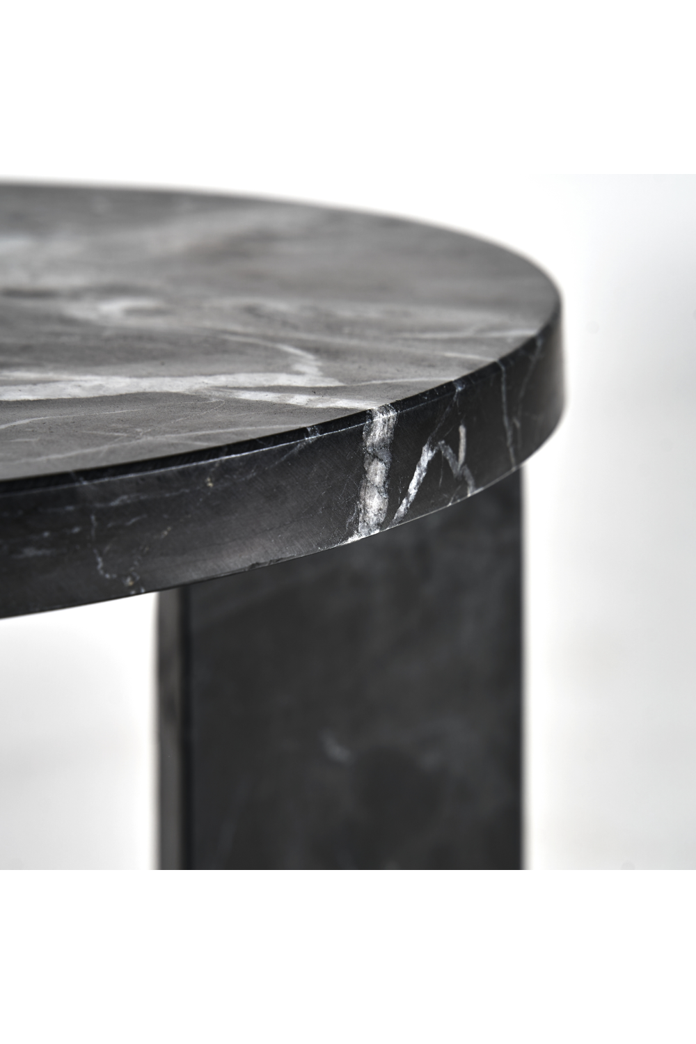 Black Marble Side Table | Oroa.com