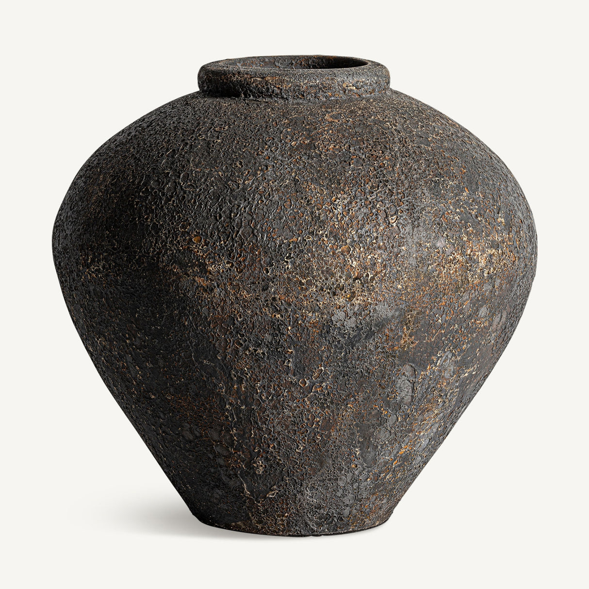 Black Terracotta Antique Vase | Oroa.com